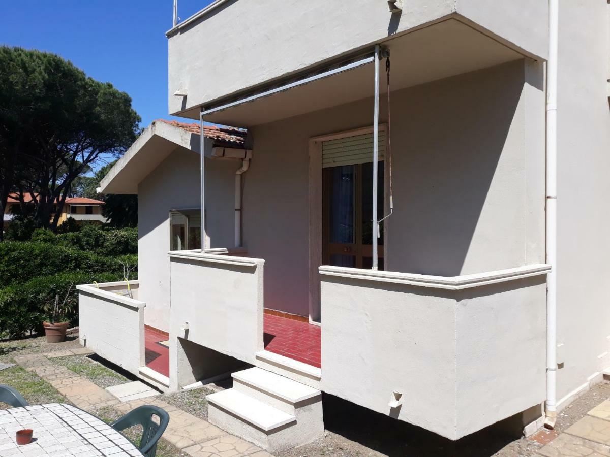 Affittacamere Floramare Marina Di Bibbona Exterior foto